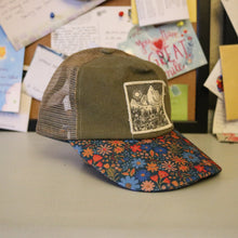 Load image into Gallery viewer, Mountain Floral Hat